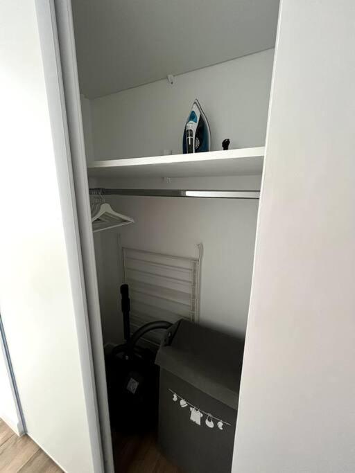 Hana Home Mantes-La-Jolie 6 Personnes Parking Public Gratuit Business&Family Экстерьер фото